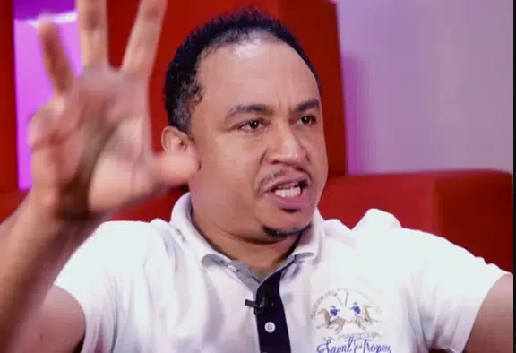 you-beauty-is-a-nuisance-without-values-daddy-freeze-slams-bella-okagbue-for-saying-beauty-is-expensive6-7117015